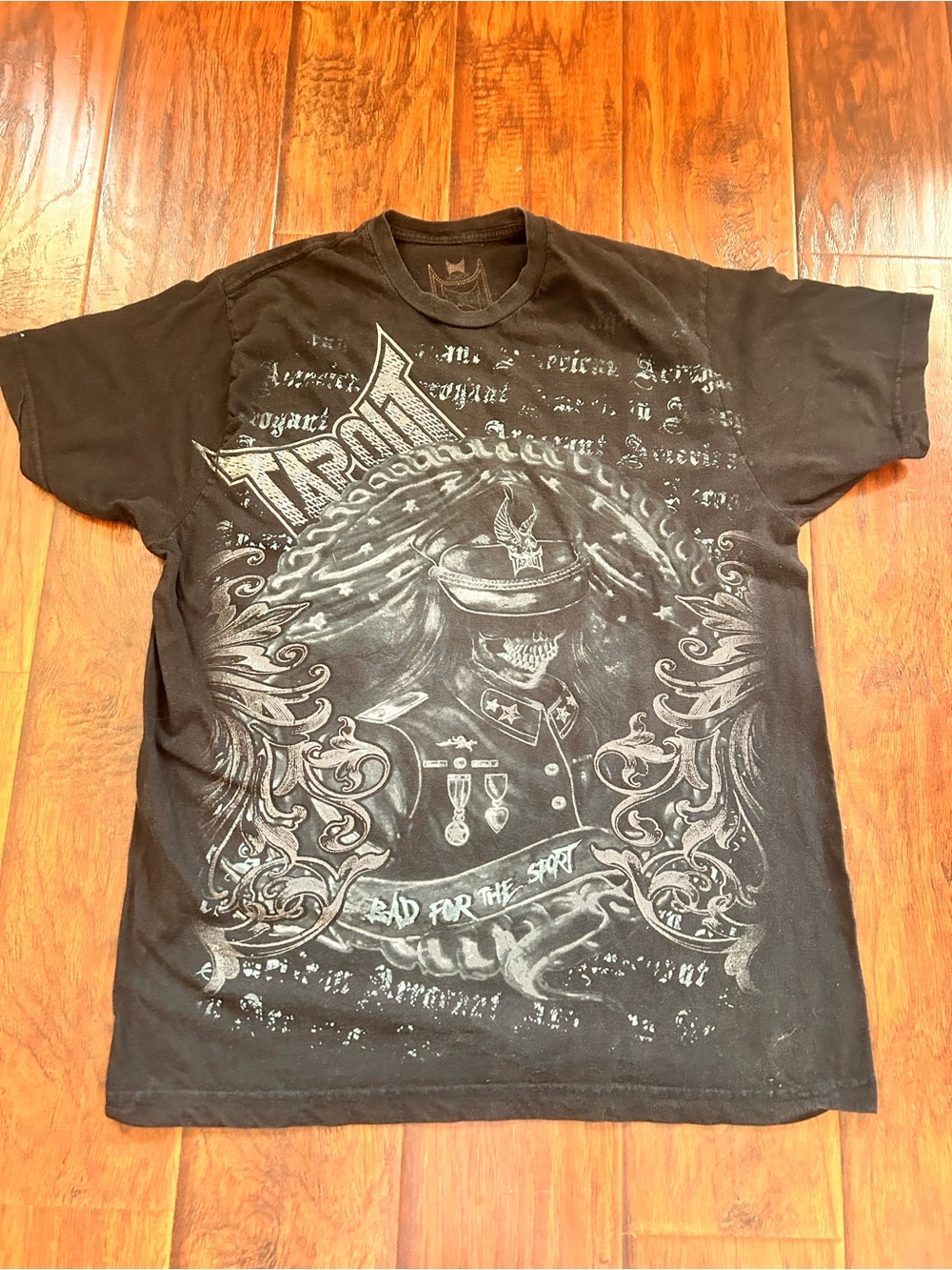 Y2k Tapout AOP Graphic tee